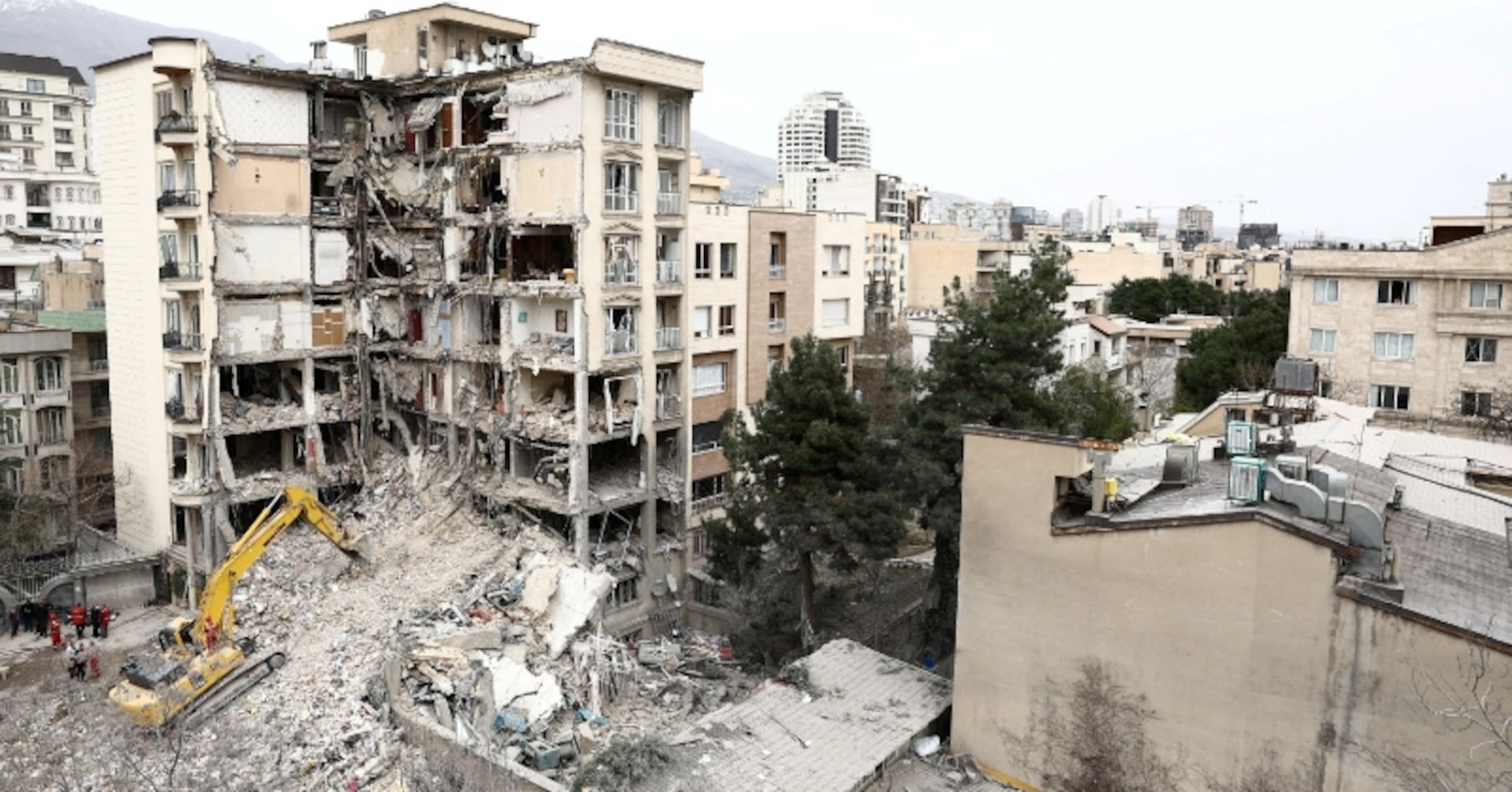 イスラエルがテヘラン攻撃、戦争終結へ交渉進展とトランプ氏主張 | ロイター イスラエルがテヘラン攻撃、戦争終結へ交渉進展とトランプ氏主張 | ロイター