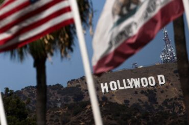 アングル：米民主党、牙城カリフォルニア州の知事選で敗北も　選挙制度と候補乱立で | ロイター