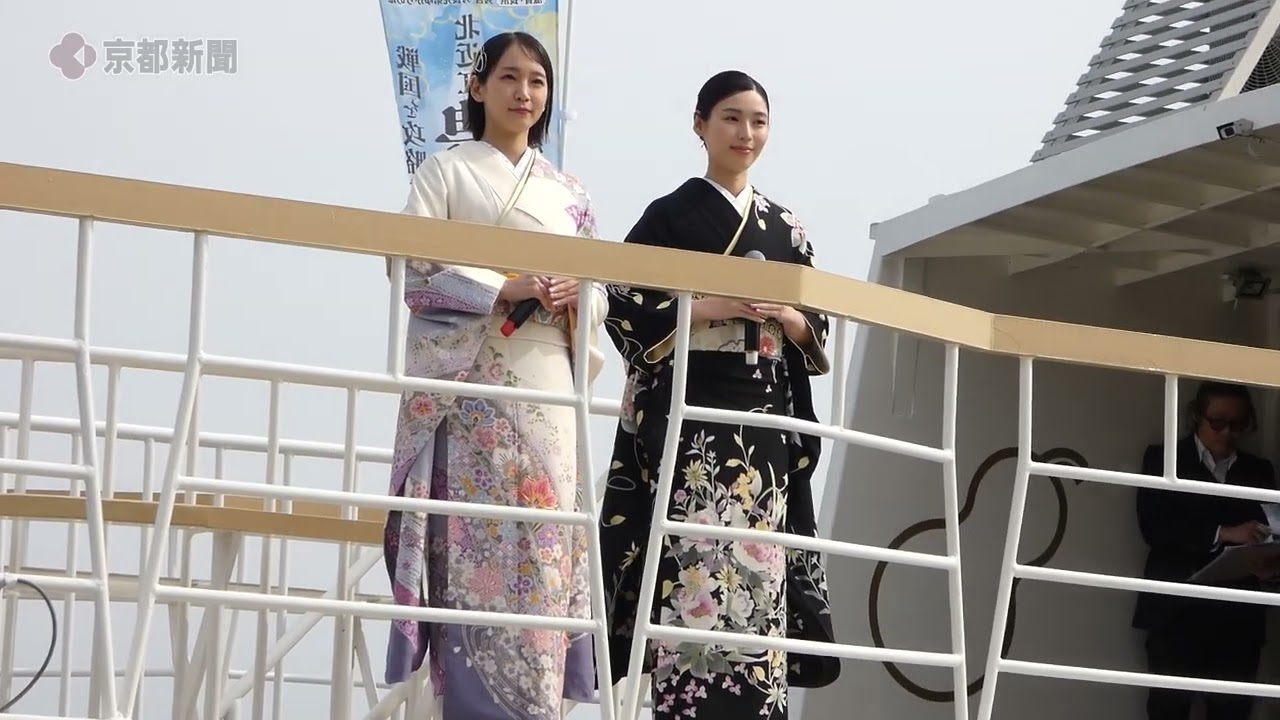 「豊臣兄弟!」吉岡里帆さん、白石聖さんが滋賀県長浜市の「春の北びわ湖観光開き」に(2026年3月29日)