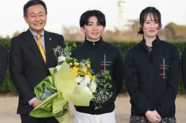根本師　有終V「感慨深い」　最後の愛弟子・長浜　師匠がダービーV時に着用のブーツで騎乗 - スポニチ Sponichi Annex ギャンブル