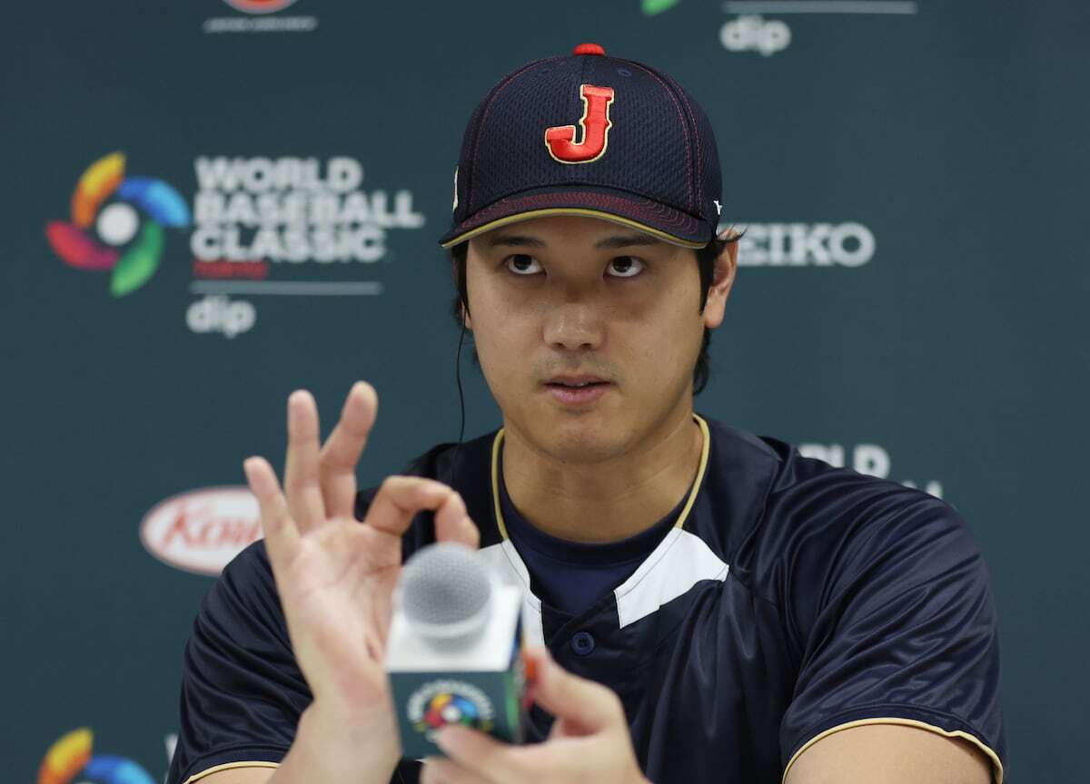 大谷翔平、侍ジャパン〝裏番長〟『お茶たてポーズ』完成舞台裏「最初、若い選手は…」自身は「年取った」 東京駅騒然「オーマイガー」(サンケイスポーツ) – Yahoo!ニュース 大谷翔平、侍ジャパン〝裏番長〟『お茶たてポーズ』完成舞台裏「最初、若い選手は…」自身は「年取った」 東京駅騒然「オーマイガー」(サンケイスポーツ) - Yahoo!ニュース