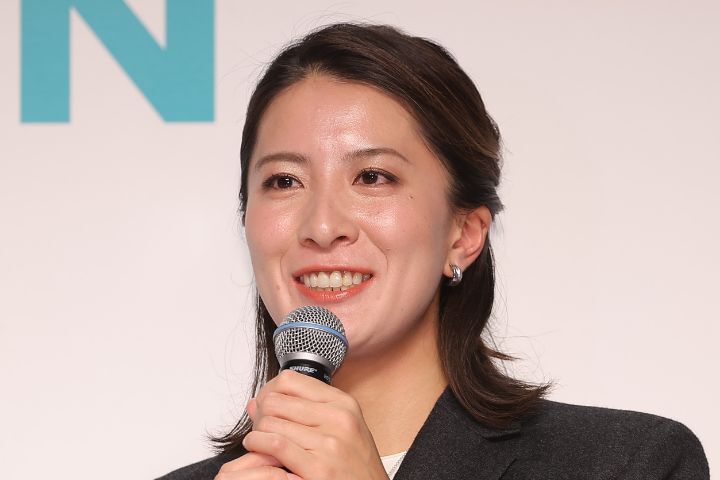 平日正午に届いた【ご報告】 競泳女子の五輪金メダリストが結婚発表 「これからの人生ずっとあなたを幸せにします」というメッセージも(CoCoKARAnext) – Yahoo!ニュース 平日正午に届いた【ご報告】 競泳女子の五輪金メダリストが結婚発表 「これからの人生ずっとあなたを幸せにします」というメッセージも(CoCoKARAnext) - Yahoo!ニュース