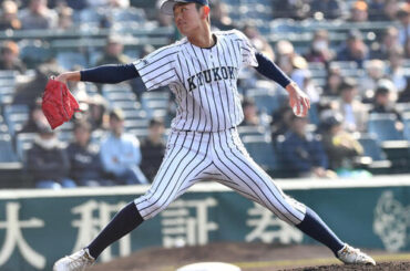 神戸国際大付対九州国際大付　九州国際大付先発の岩見（撮影・岩下翔太）
