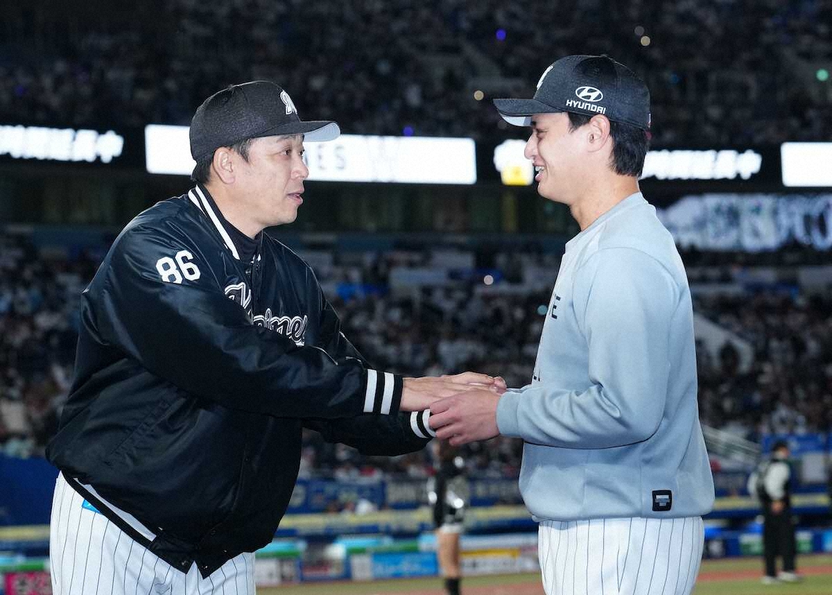 ロッテ・サブロー新監督 ウイニングボールはプロ初勝利ルーキーに男気プレゼント 毛利も“舞台裏”明かす(スポニチアネックス) – news.yahoo.co.jp ロッテ・サブロー新監督 ウイニングボールはプロ初勝利ルーキーに男気プレゼント 毛利も“舞台裏”明かす(スポニチアネックス) - news.yahoo.co.jp