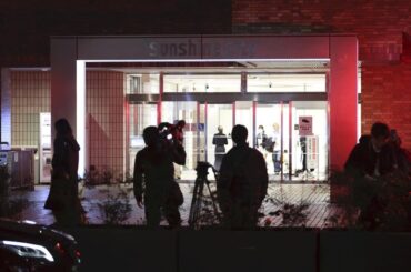 池袋ポケセン刺殺、防犯カメラに容疑者が意識失うまで女性と自分を交互に刺す様子…拡大自殺図ったか - 読売新聞オンライン