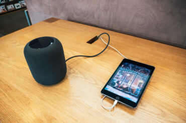 アップル新型「HomePad」今秋発売の可能性。Siri AI開発の遅れが影響か | Gadget Gate