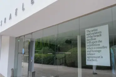 ヴェネチア・ビエンナーレにイスラエル不参加を求める声が拡大──署名者には同芸術祭アドバイザーも | ARTnews JAPAN（アートニュースジャパン）