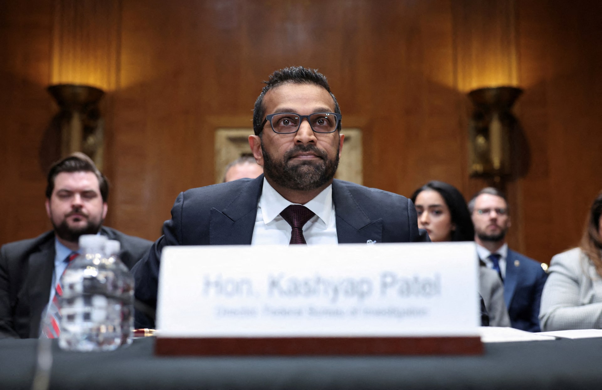 イラン系ハッカー集団、ＦＢＩ長官の個人メール侵害　写真や文書公開