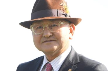 矢作調教師が現地メディアにフォーエバーヤングについて語る 「今この馬にとってドバイワールドカップは…」 - サンスポ