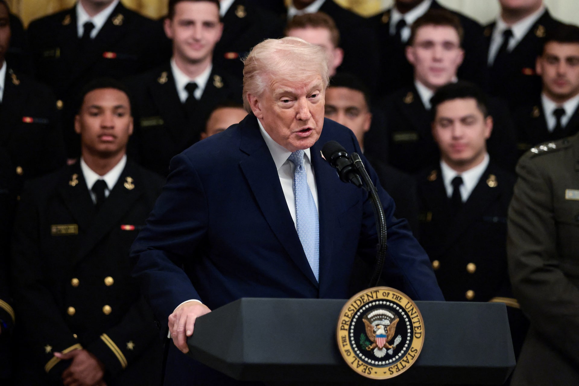 トランプ氏、NATOは「臆病者」、イラン作戦で支援欠如に不満