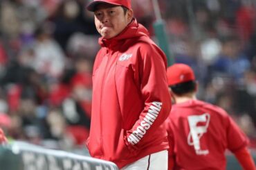 広島・新井監督 劇的サヨナラ勝ちに興奮抑えきれず「頭が痛い」 ３ボールから同点打のドラ１・平川には「並の新人ではない」 - デイリースポーツ