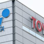 トヨタ、グループ再構築始動 豊田自動織機TOBで重複事業の整理課題 – 日本経済新聞