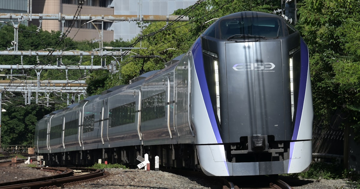 JR東の特急「かいじ」走行中ドア開く 国交省、重大インシデント認定 – 日本経済新聞