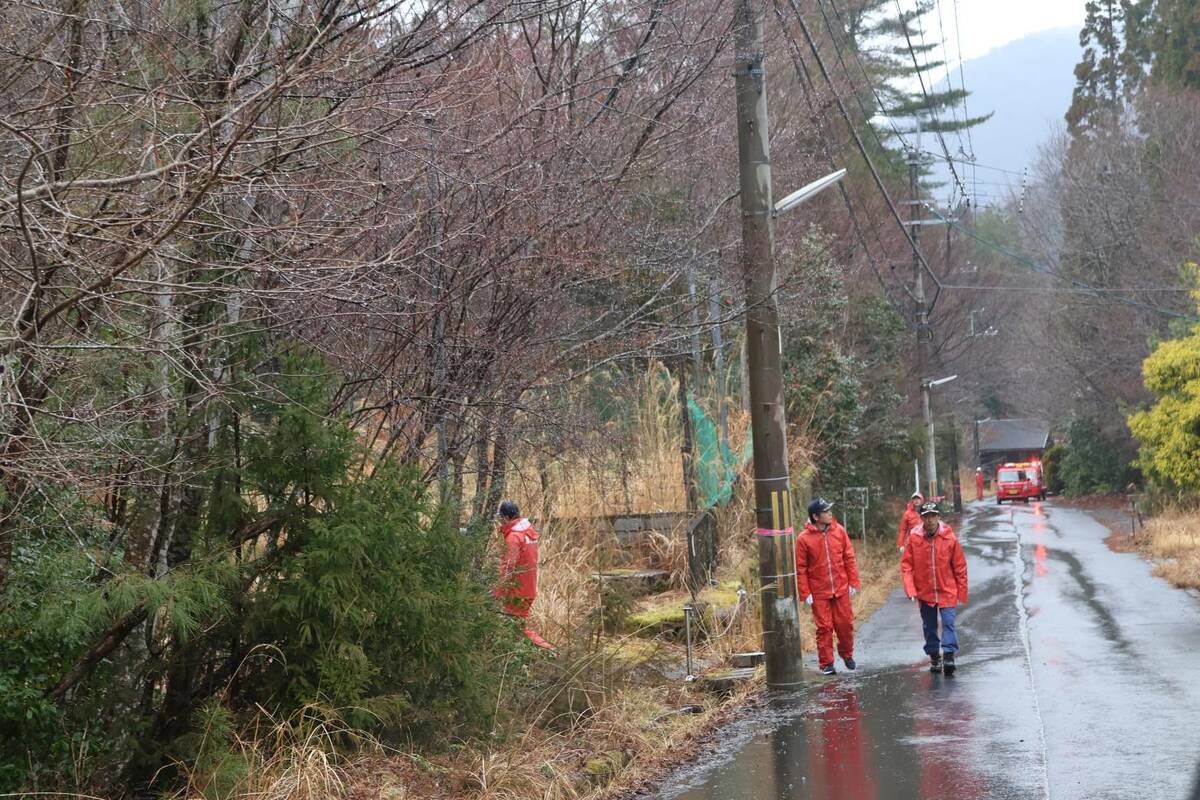京都府南丹市の男児行方不明「勘違い」で初動遅れ 校長が悔恨「不手際だった」、今の手がかりは – 京都新聞デジタル 京都府南丹市の男児行方不明「勘違い」で初動遅れ 校長が悔恨「不手際だった」、今の手がかりは - 京都新聞デジタル