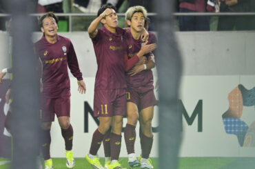 1年前の屈辱を晴らした大迫勇也「ヴィッセル神戸が強いチームであることを証明したい」 - gekisaka.jp