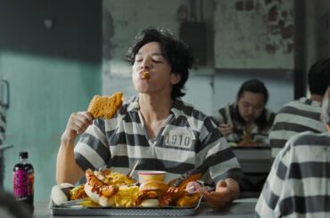 電気グルーヴ「富士山」流れるサントリー「ギルティ炭酸 NOPE」CMに生田斗真、鈴鹿央士、アントニーが囚人役で出演 - ナタリー