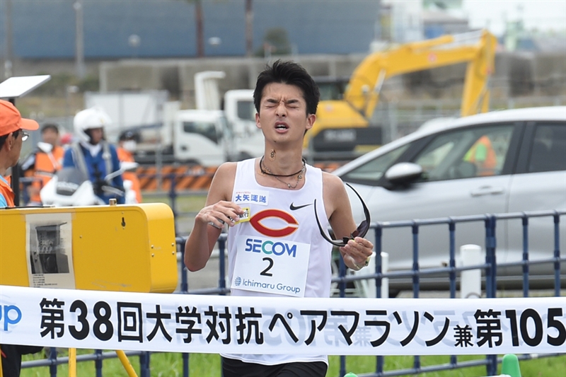 1部日本人トップは中大・佐藤大介 「結果の積み重ねがエースに近づく」 V4キピエゴ「めっちゃうれしい」/関東ICハーフ