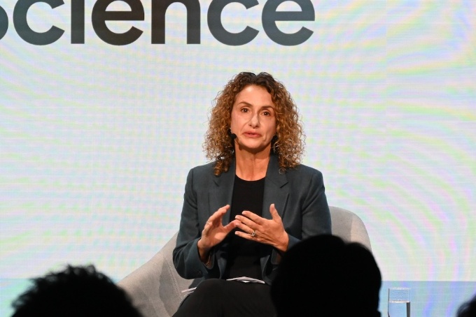 (写真:日経クロステック) (写真:日経クロステック)