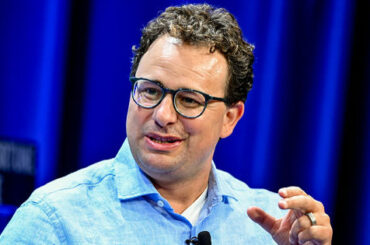 Anthropicのダリオ・アモデイCEOが「OpenAIのメッセージは真っ赤なうそ」だと指摘、国防総省との契約を巡り - GIGAZINE