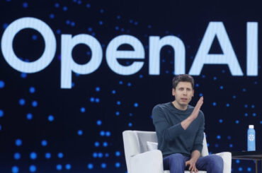 OpenAIが創薬支援のAIモデル、医療データを活用−グーグルに対抗へ