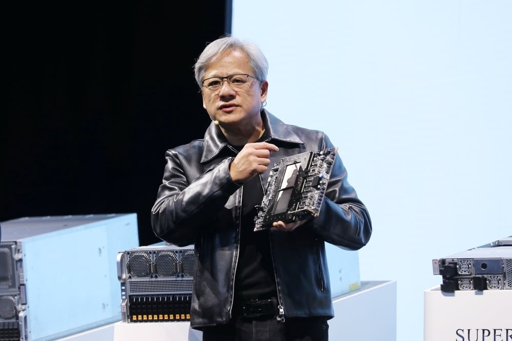 AIブームでインテル、AMD、半導体株が上昇、エヌビディアの時価総額が5兆ドルを突破：「保有すべきであり、売買すべきではない」とジム・クレイマーは語る