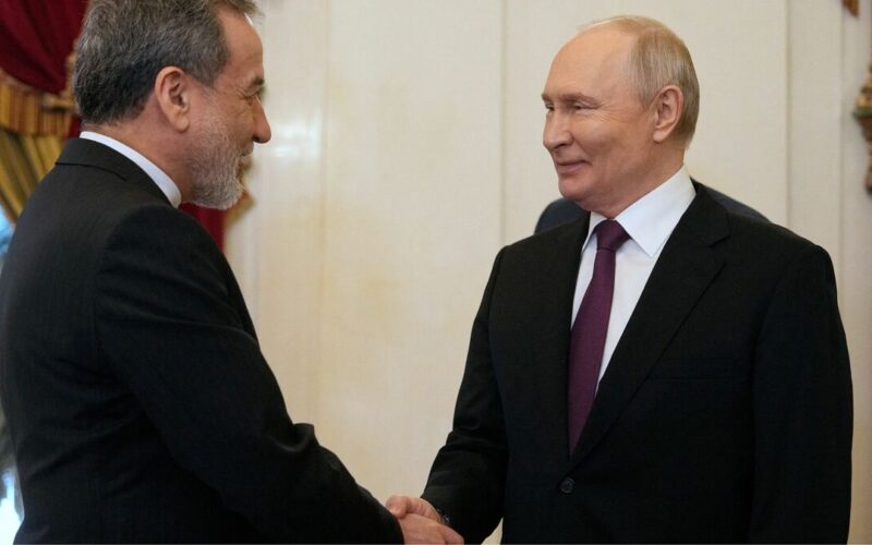 落ちぶれたロシア、存在感どこへ？…イラン戦争への影響力乏しく、ウクライナ戦争で財政難、プーチン支持率は低下(1/3) | JBpress (ジェイビープレス)