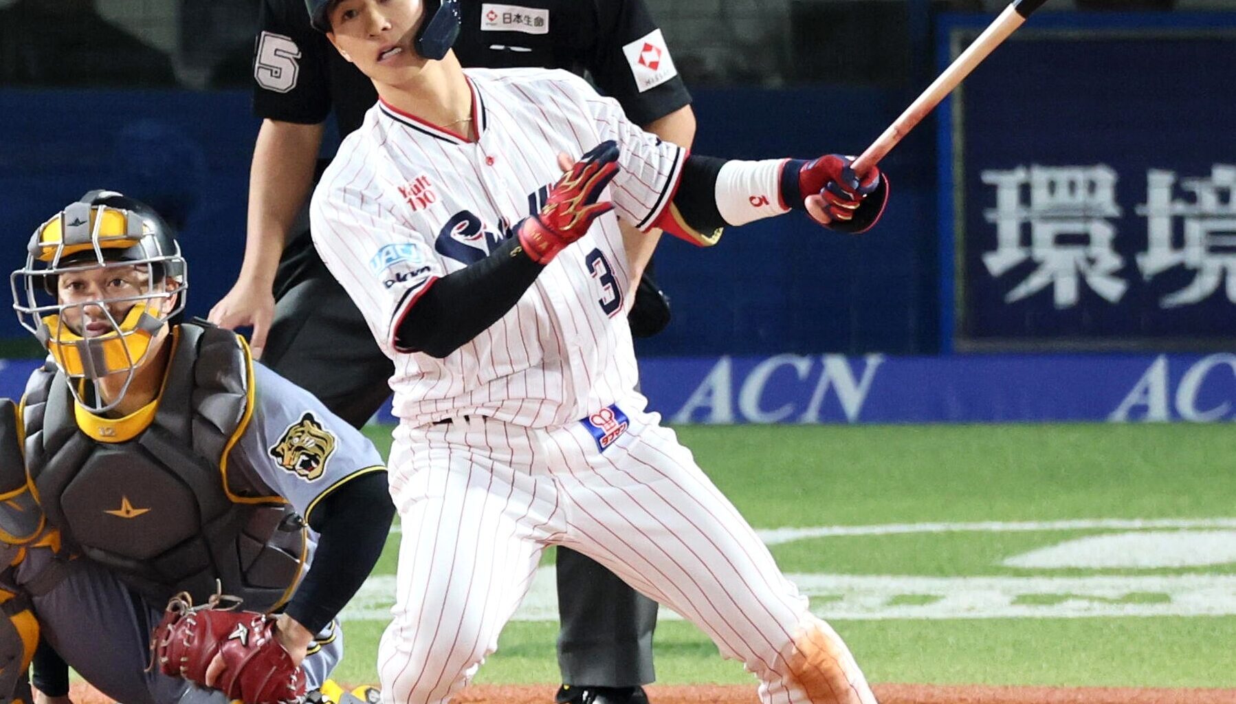 【ヤクルト】首位攻防初戦は大勝！ 連敗3で止め首位浮上 12安打10得点 今季初昇格&即スタメン内山2打点 吉村2勝目 武岡1号ソロ 赤羽2号3ラン（TBS NEWS DIG Powered by JNN）