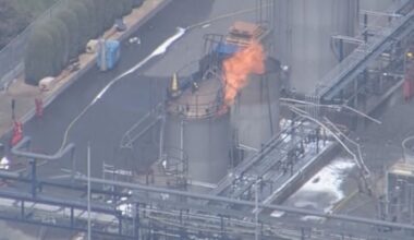 【速報】「タンクが爆発した」工場の火事で少なくとも5人がけが 2人が重傷か タンク内のエタノールが燃えたか 泡消火剤なども使い約3時間後に鎮火 広島（RCC中国放送） - Yahoo!ニュース