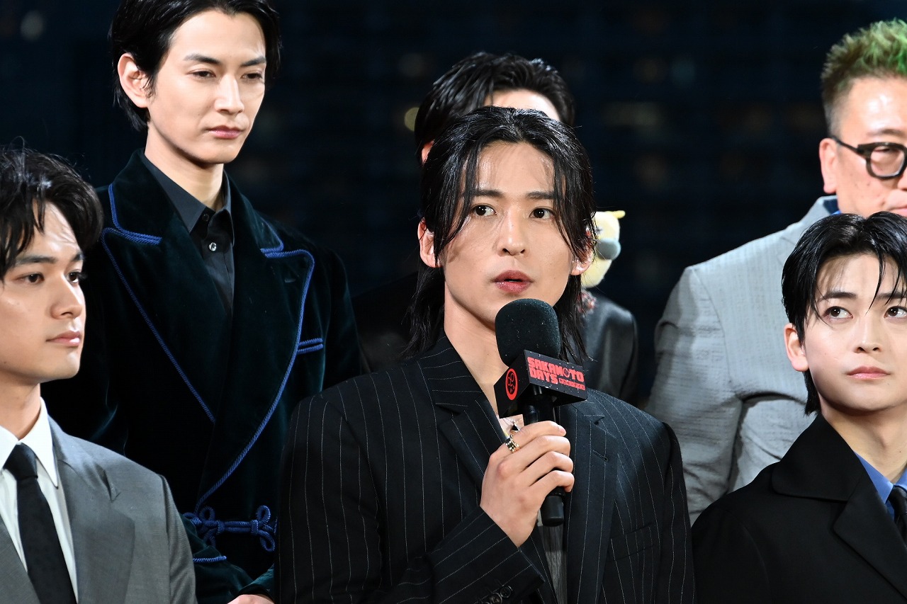 Snow Man目黒蓮、主演映画プロモーションのため緊急帰国！「カナダから帰ってきてしまいました」 : 映画ニュース - 映画.com