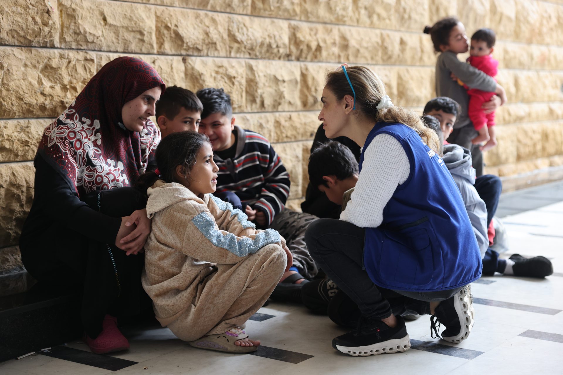 【中東危機】イスラエルがレバノンに大規模攻撃、停戦合意なのになぜ？ 現地の悲痛な声 – ピースウィンズ 国際人道支援