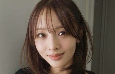 神部美咲、紙いっぱいの手描き競馬イラスト公開「多才ですごい」「絵心ある」と反響 - モデルプレス