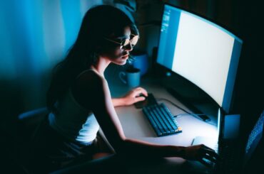 ChatGPTの「アダルトモード」がもたらす、“親密な監視”の時代 | WIRED.jp