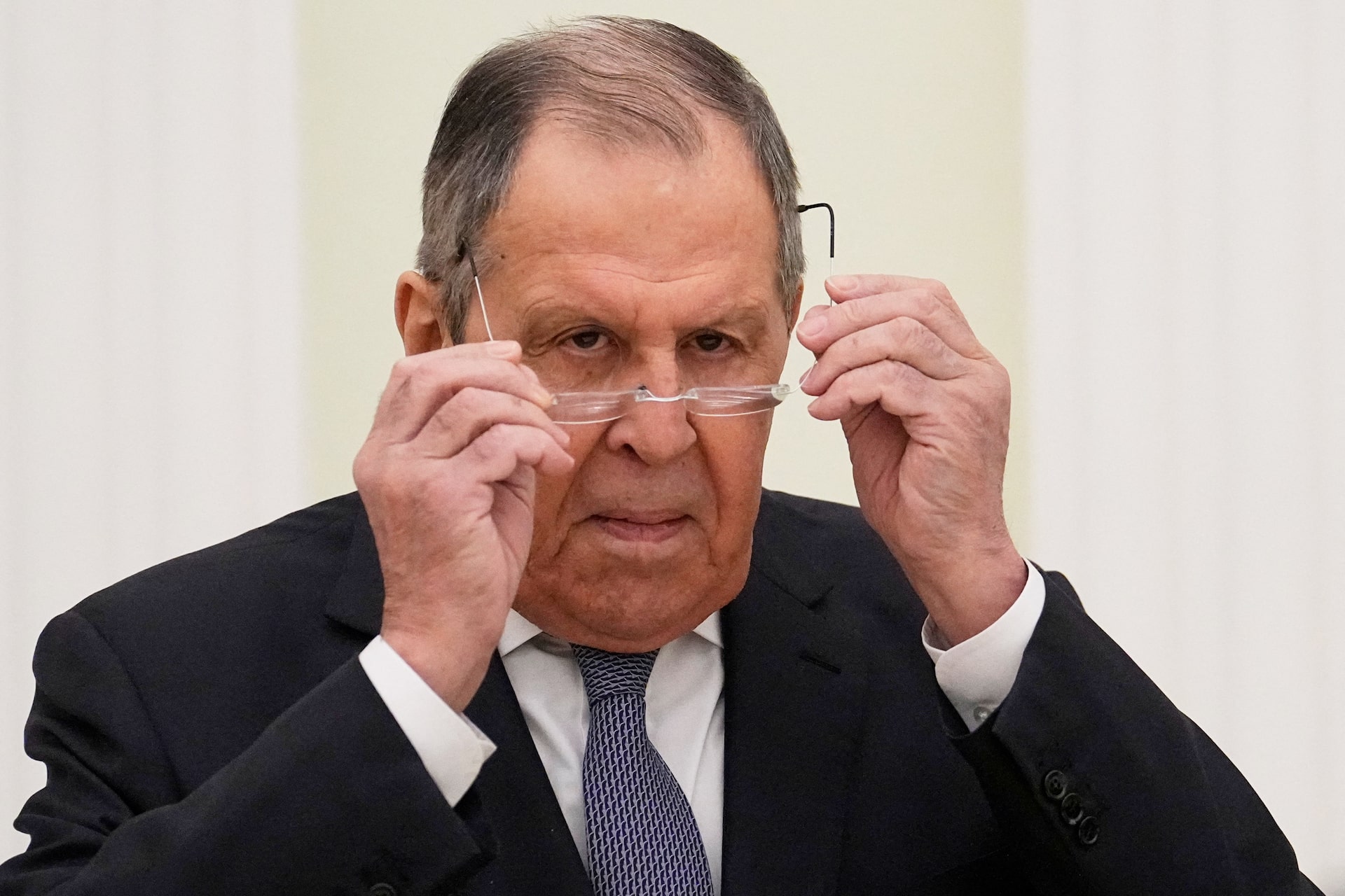 ロシア・イラン外相が電話会談、ホルムズ海峡の安全巡り協議