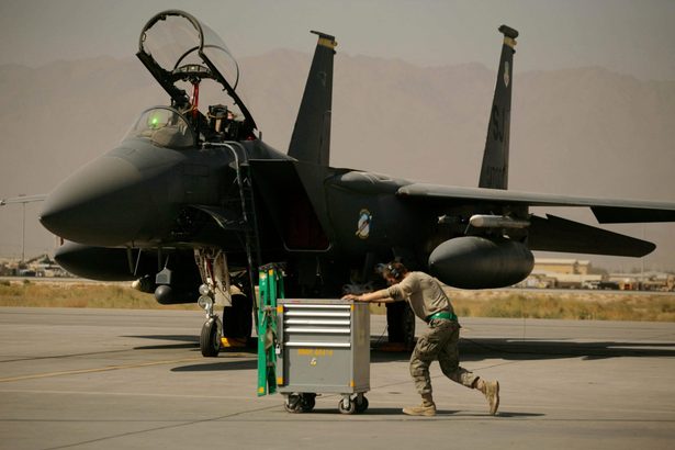 イラン、米軍2機撃墜 戦闘で初、乗員1人不明