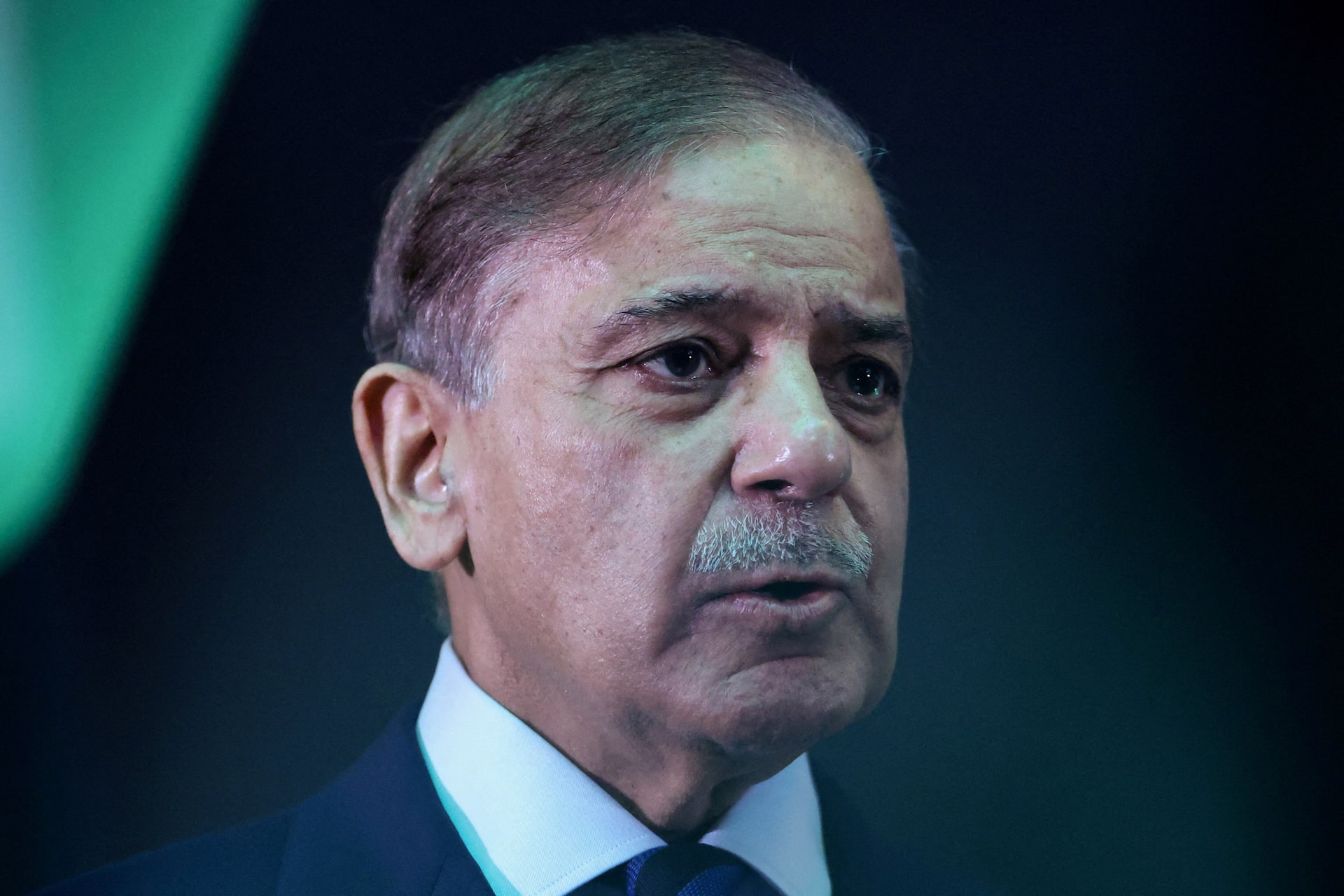 パキスタン首相「停戦違反は和平損なう」、自制呼びかけ