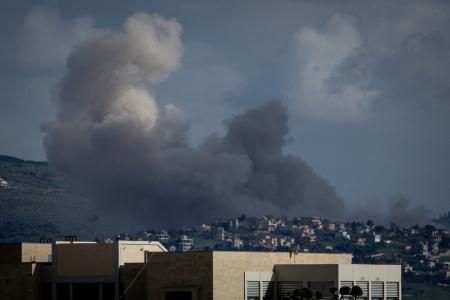 南部集落40以上に退避通告 レバノンでイスラエル軍