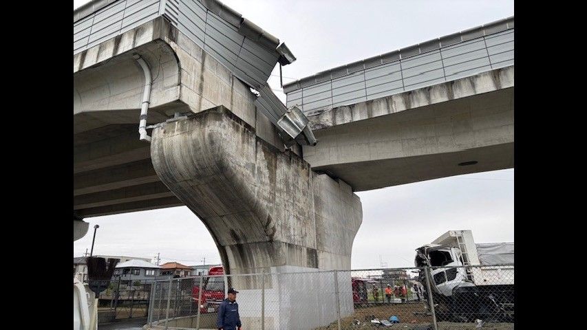 【速報】「高速道路からダンプが落ちて来た」走行中のダンプカーが側壁を突き破り20m下へ転落 運転手の男性が重傷 大阪・羽曳野市