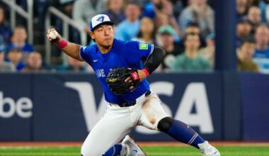 【ＭＬＢ】岡本和真の〝お辞儀円陣〟が大バズリ「カズマはユーモアがある」と監督も大喜び - 東スポWEB