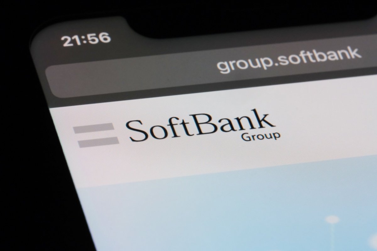 【ソフトバンクグループ(9984)の株価】4月6日の終値「3,648円」前日比+39円、OpenAI出資への期待で続伸 《1年間の株価チャートをみる》配当予想はいくら? | LIMO | くらしとお金の経済メディア 【ソフトバンクグループ(9984)の株価】4月6日の終値「3,648円」前日比+39円、OpenAI出資への期待で続伸 《1年間の株価チャートをみる》配当予想はいくら? | LIMO | くらしとお金の経済メディア