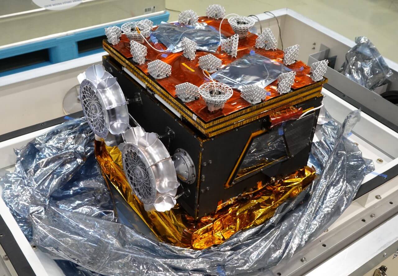 MMX探査機に搭載されてPhobosまで運ばれる仏独共同開発のローバー「IDEFIX」（Credit: JAXA）