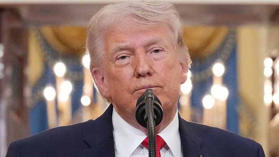 著名歴史家：トランプ氏の下品な戦争メッセージは大統領の規範を完全に破壊