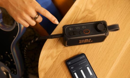 演奏、練習、制作まで1台でカバー！AIステム分離機能を搭載したJBLのアンプ内蔵Bluetoothスピーカー「BandBox Solo」「BandBox Trio」｜@DIME アットダイム