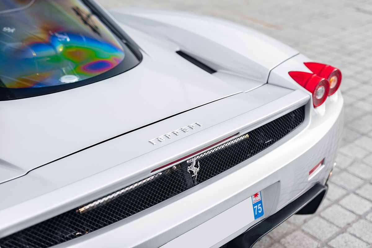 オークションに出品され、高値落札された2004年式フェラーリ「エンツォ」Kevin Van Campenhout(c)2026 Courtesy of RM Sotheby's