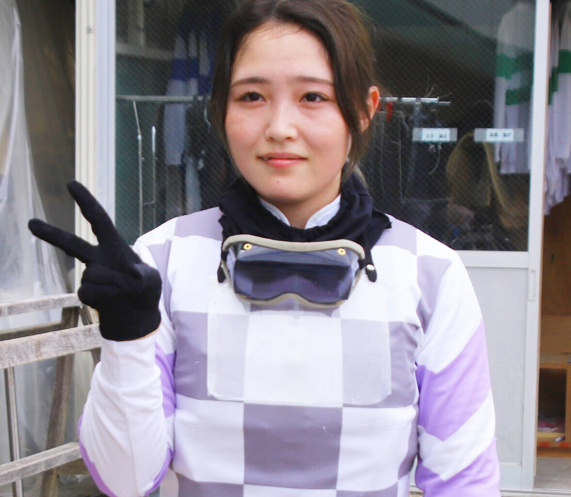 １日３勝を挙げた佐々木世麗騎手（カメラ・川崎　俊介）