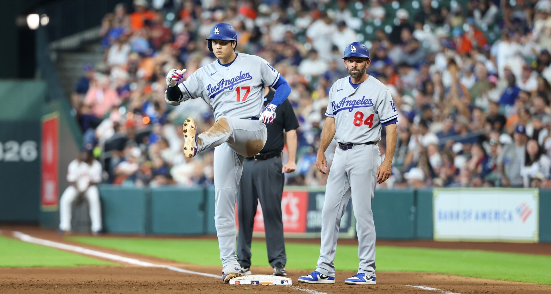 大谷翔平 26打席ぶりの安打で新パフォーマンスを披露 タイムリーヒット含むマルチ安打でチームの勝利に貢献（テレ東スポーツ） - Yahoo!ニュース
