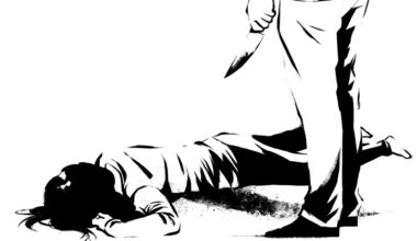光州の女子高生殺害事件、容疑者の23歳男はカメラじっと見つめ報道陣の前へ…身元情報も公開 - 朝鮮日報
