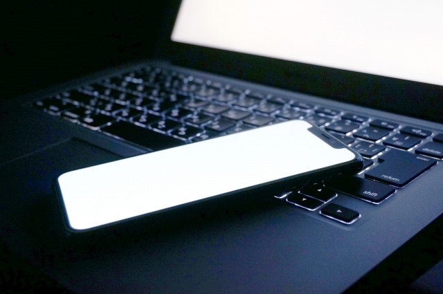 ChatGPTに薬物相談した19歳大学生が死亡 OpenAI提訴で浮上した“AI依存”の危険性 - coki (公器）