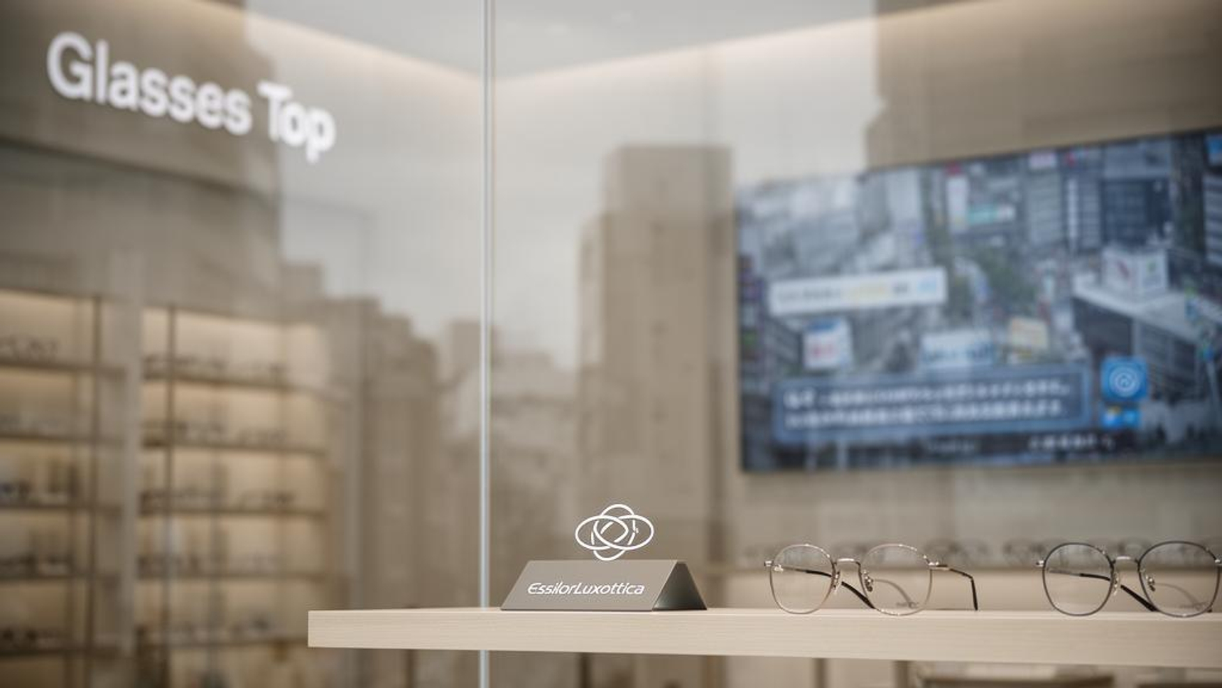 「Ray-Ban Meta」ついに国内販売、AIグラス本命の実力と普及への布石