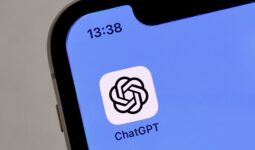 「ChatGPT」、日本でも広告掲載へ - ケータイ Watch