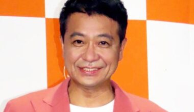えぇ～っ？！４男のパパ中山秀征 ＴＶ生放送中に「息子です、次男です…」舞台主演の俳優を自ら紹介「照れくさいですね」 - デイリースポーツ